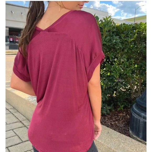 🆕 Forever Lovely, Winona Silky Tee, Forest Green, never worn, one size - Picture 6 of 9